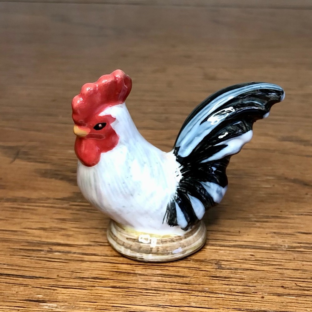 Vintage 1999 Enesco redware rooster 2” figurine